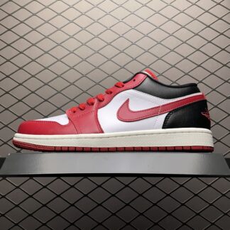 Jordan 1 Low Reverse Black Toe DC0774-160