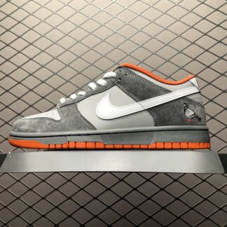 Nike SB Dunk Low Staple NYC Pigeon 304292-011