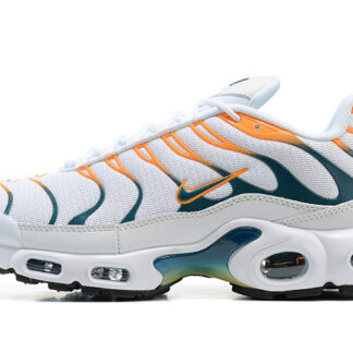 Nike Air Max Plus Hiking Carabiner White Kumquat Marina DV3507-100