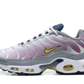 Nike Air Max Plus Violet Dust High Voltage FN8007-500