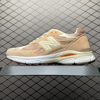 New Balance 990v3 MiUSA size? Exclusive Orange Cream M990SZ3