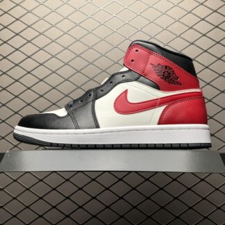 Air Jordan 1 Mid Black Toe BQ6472-160
