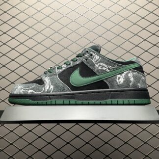 Nike SB Dunk Low There Skateboards HF7743-001
