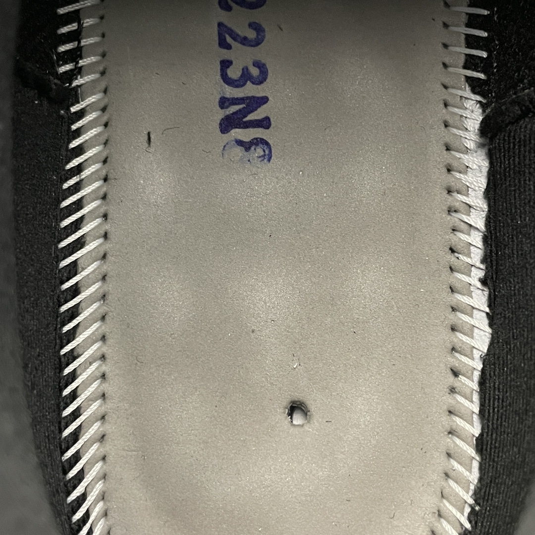 Jordan 11 Retro Legend Blue CT8012-104 – Image 3