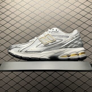 New Balance 1906R White Rain Cloud Silver Metallic M1906RI