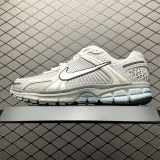 Nike Zoom Vomero 5 SE Light Orewood Brown FZ3653-104