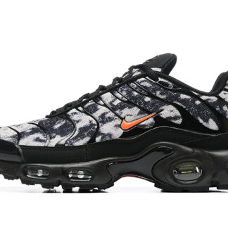 Nike Air Max Plus Camo Black Safety Orange FV6913-001