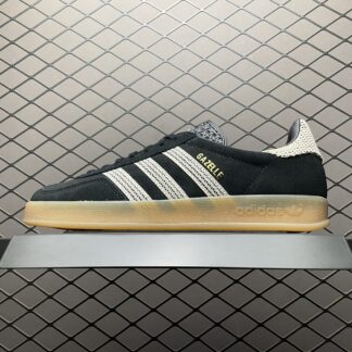 adidas Gazelle Indoor Core Black Wonder White JI2755