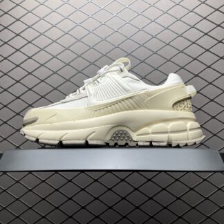 Nike Zoom Vomero Roam Pale Ivory Light Khaki FV2295-101