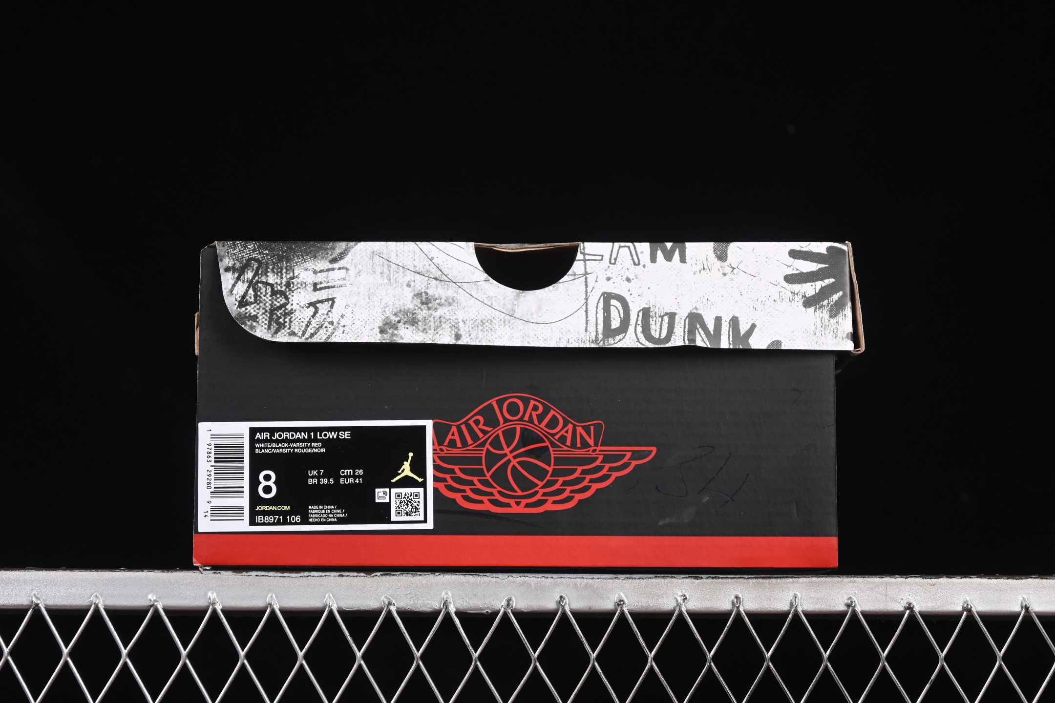 Jordan 1 Low SE Black Toe IB8971-106 – Image 2